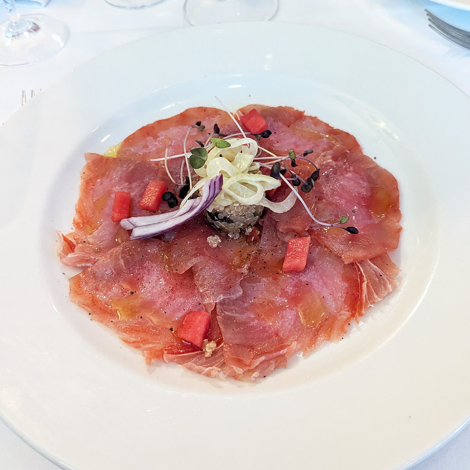 Thunfisch-Carpaccio-Vorspeise